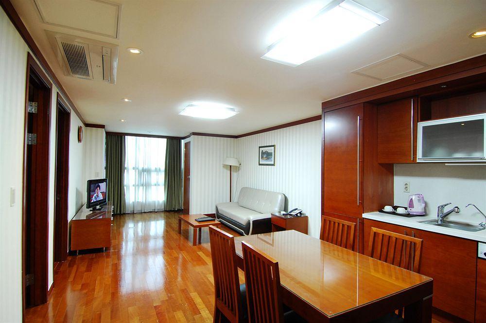 M Chereville Seoul Exterior photo